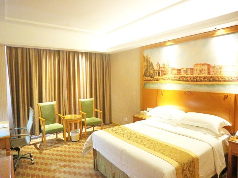 فندق فيينا هاينان أورينتال أفينو Dongfang المظهر الخارجي الصورة